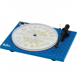 Pro-Ject Essential III Sgt. Pepper Drum Edition