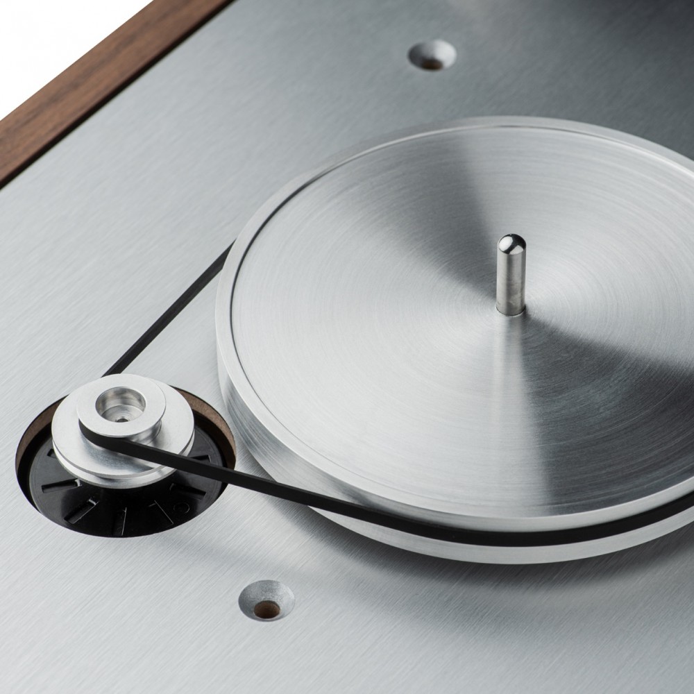 Pro-Ject The Classic EVO with Pick it 2M SilverEucalyptus
