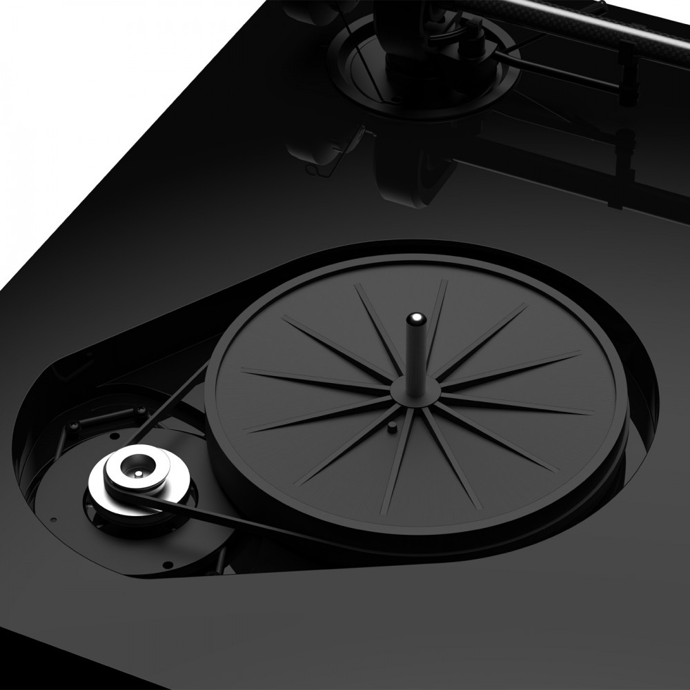 Pro-Ject X1 B Turntable with Pick it S2 MMLaque piano noir