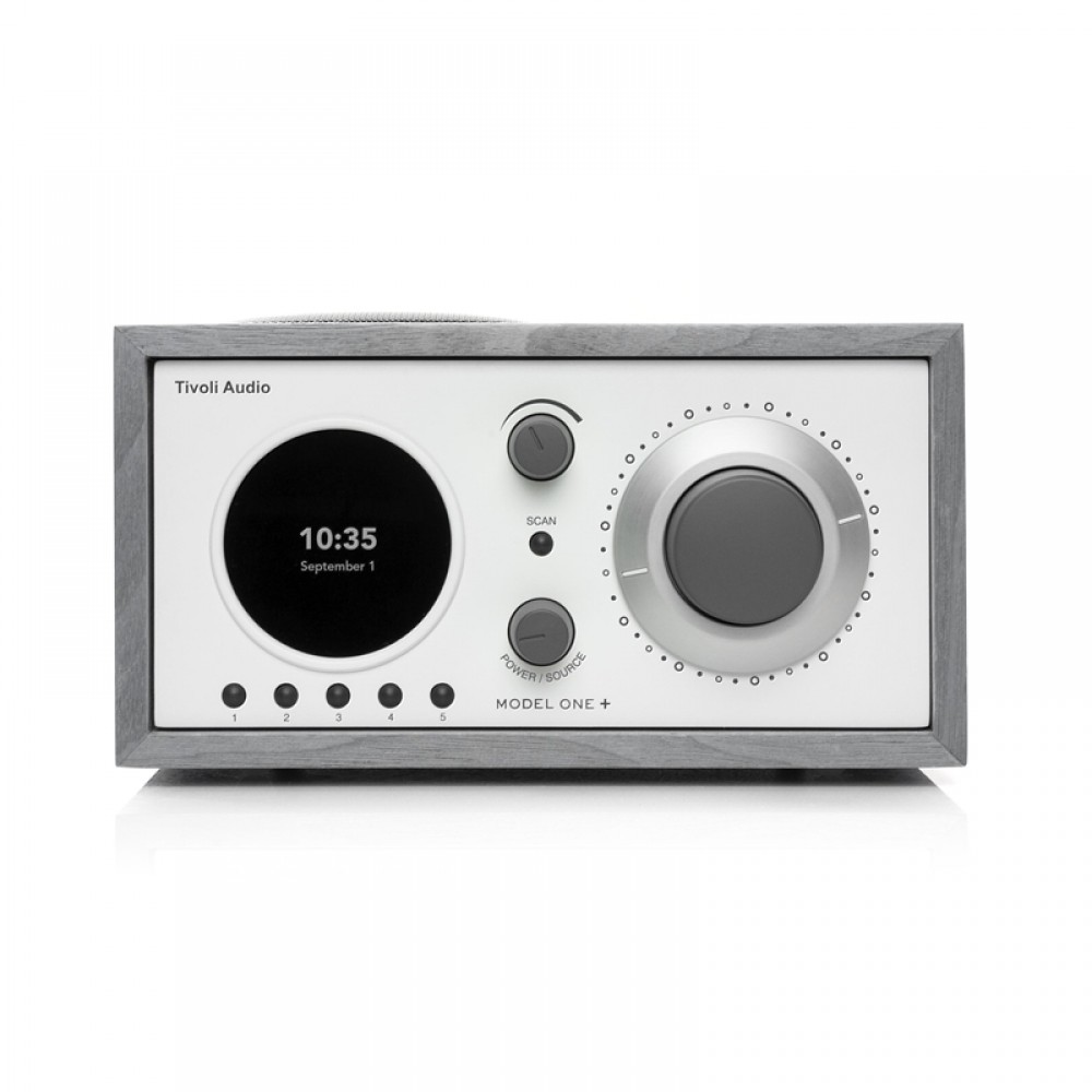 Tivoli Audio Model One+ AM / FM RadioChêne